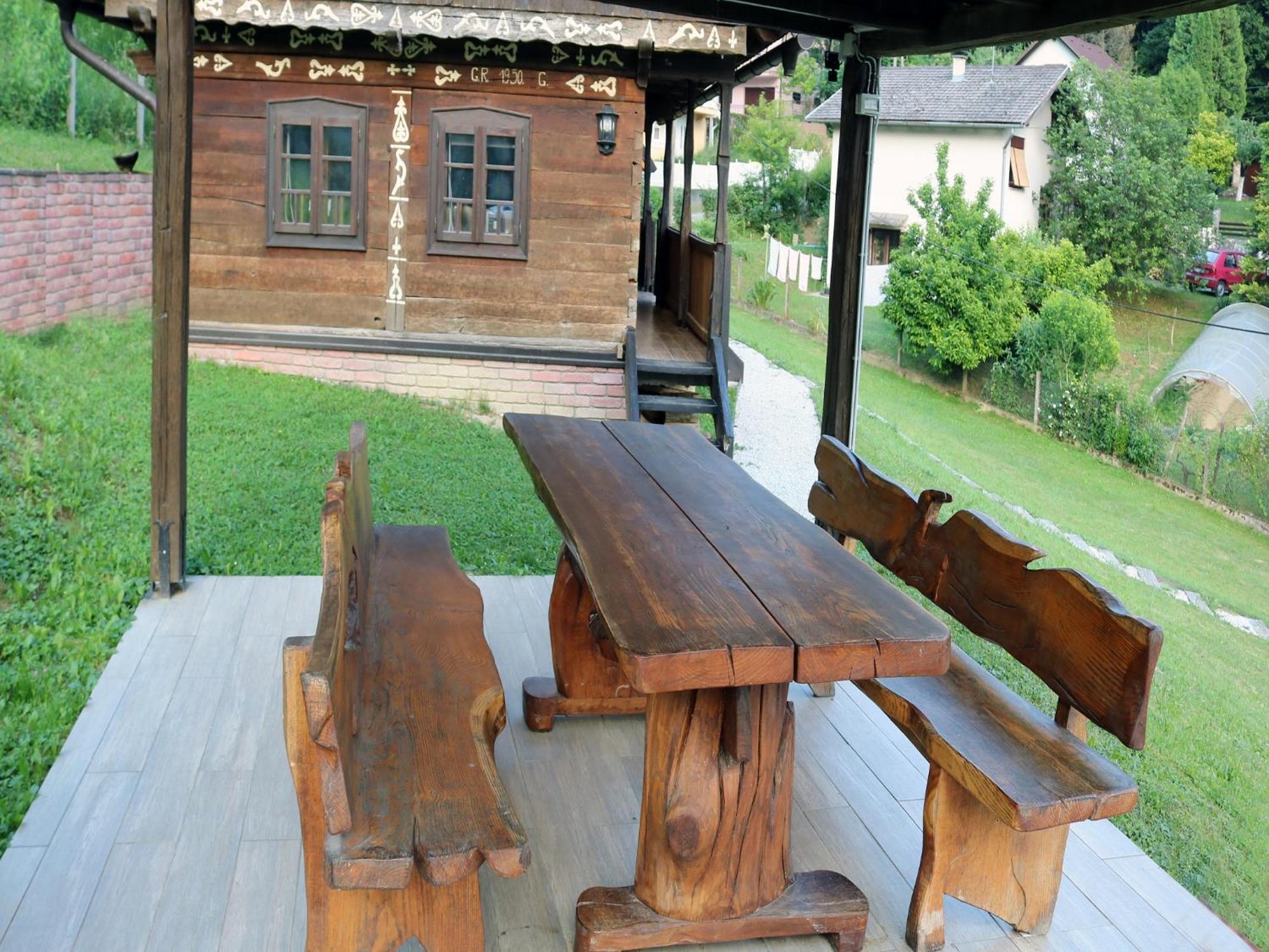 Tradicionalna Zagorska Drvena Kuca Stara Murva Тухельське Топліце Екстер'єр фото